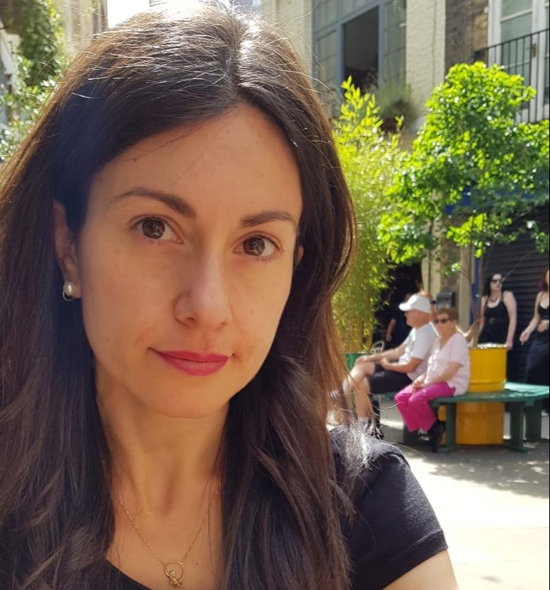 Go to the profile of Silvia Favasuli
